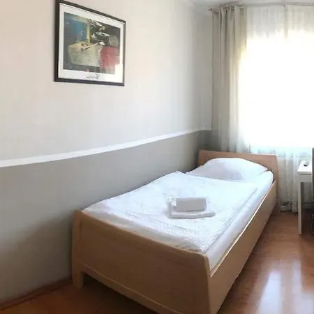 Zum Gruenen Jaeger 2*